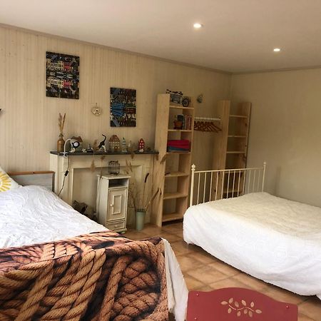 Bed and Breakfast La Derniere Etape Port-Launay Exterior foto
